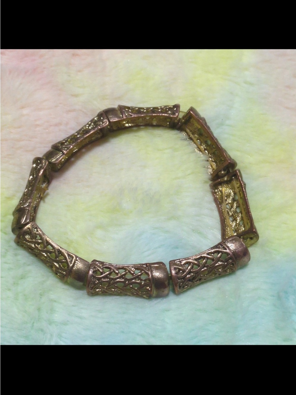 Vintage Gold Filigree Tube Stretch Bracelet with Celtic Knot Wirework Textures